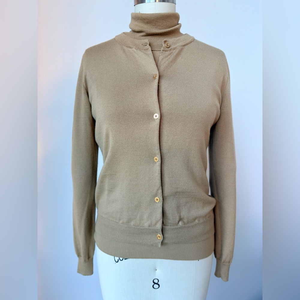 Moschino Tan Button-Up Cardigan Lana Wool size 6, Italian size 40, sweater - Picture 6 of 15